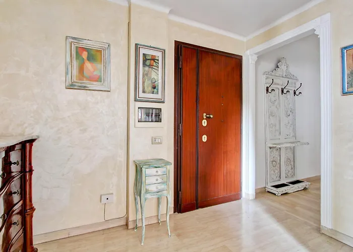 Apartment Elle House *